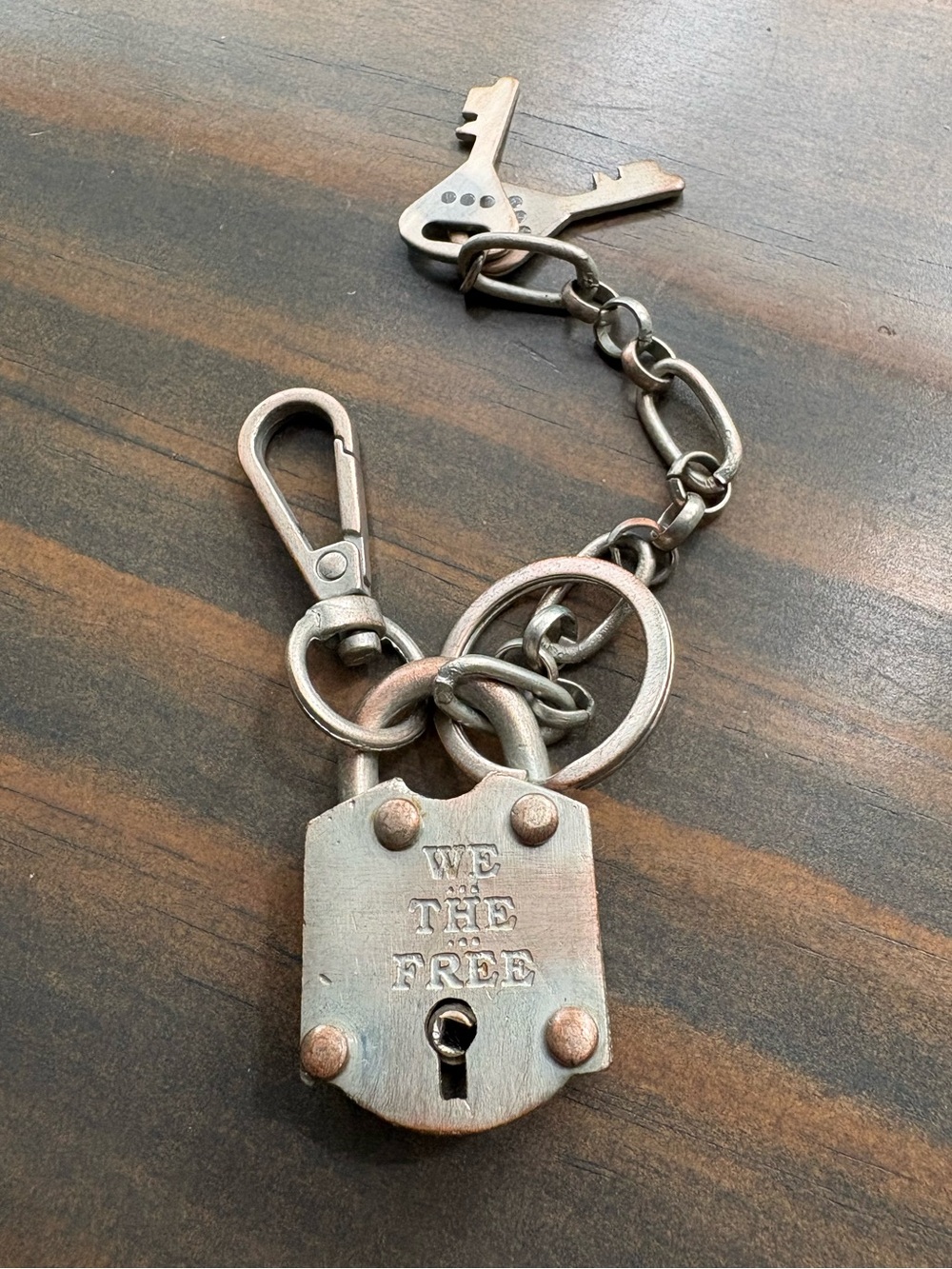 We the Free Lock Keychain 🔥 - Picture 11 of 15